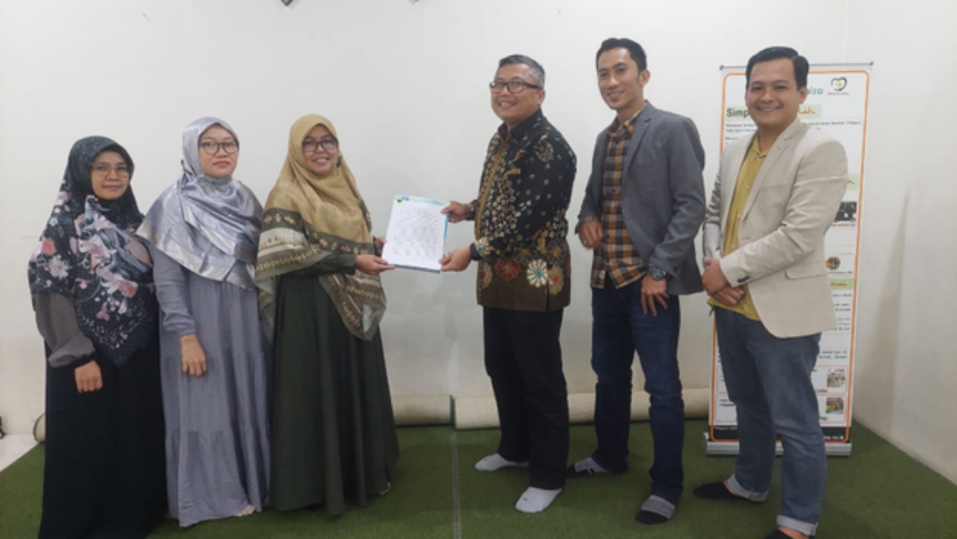 Penanda Tanganan PKS Dengan BMT HUWAIZA