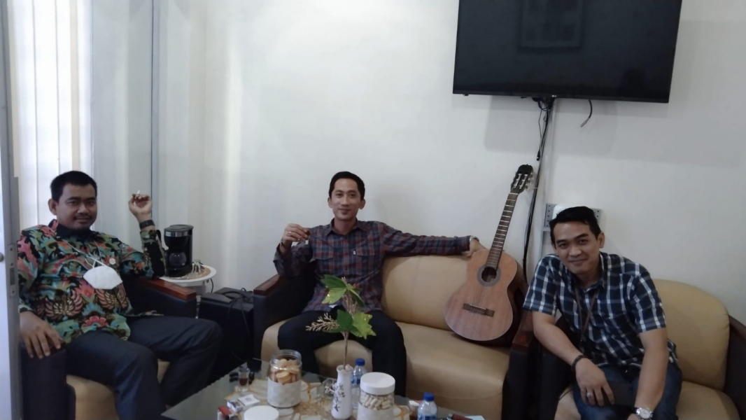 Kunjungan Senja