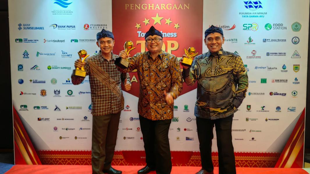 Ajang Top BUMD Award 2022 PT. Jamkrida Banten Raih Tiga Kategori Penghargaan