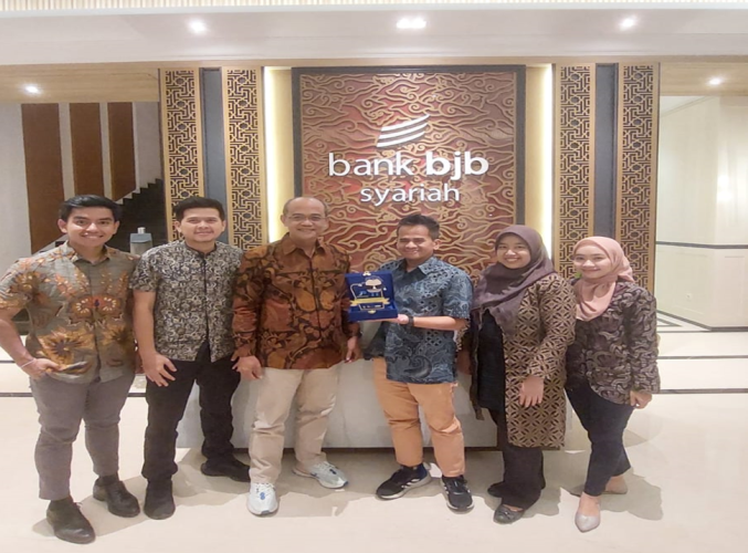 PT. Jamkrida Banten Unit Usaha Syariah  Apresiasi 2 Mitra Produktif Terbaik Tahun 2023